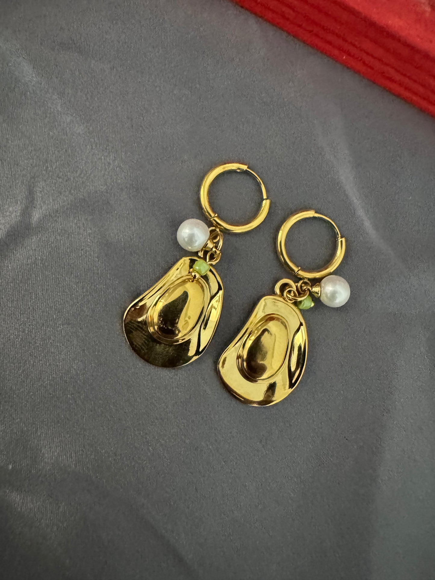 Daisy Drop Earrings